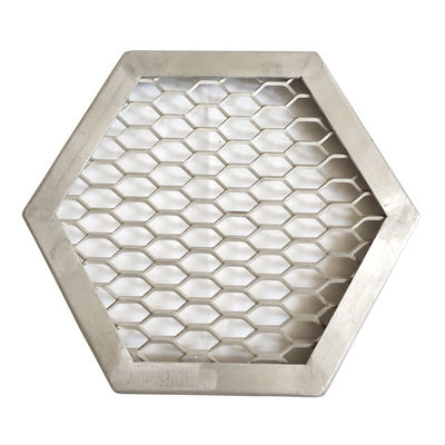 Silver Roll Type Expanded Metal Mesh Skid Resistant Anti corrosion Customized Size