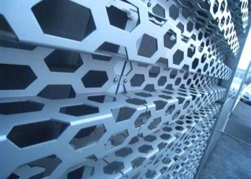 1.0mm Thick Galvanized Perforated Metal Sheet Customized Hole Shape Decoration